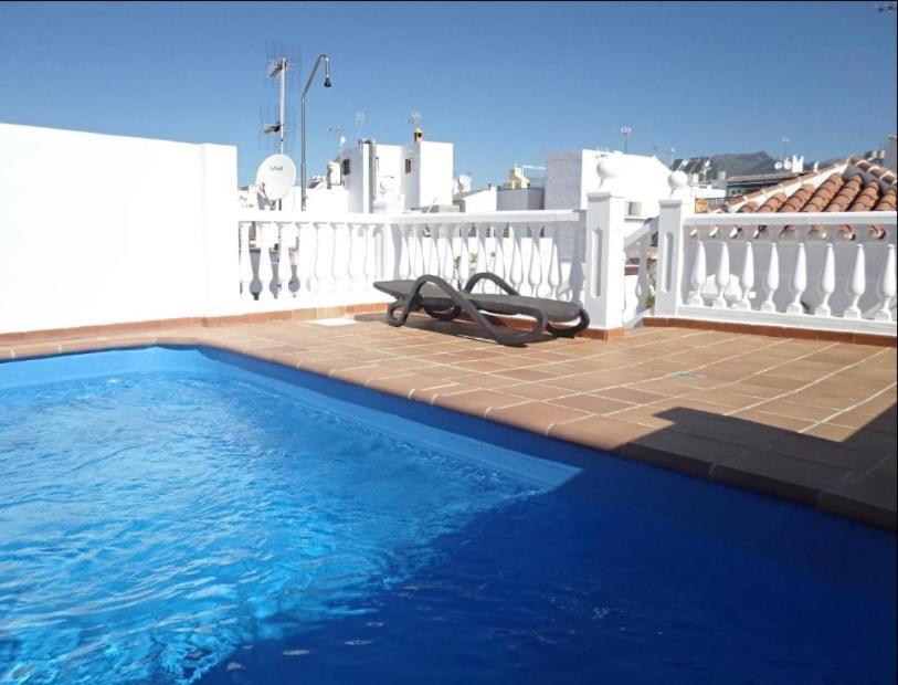 Las Flores Apartments Nerja Esterno foto